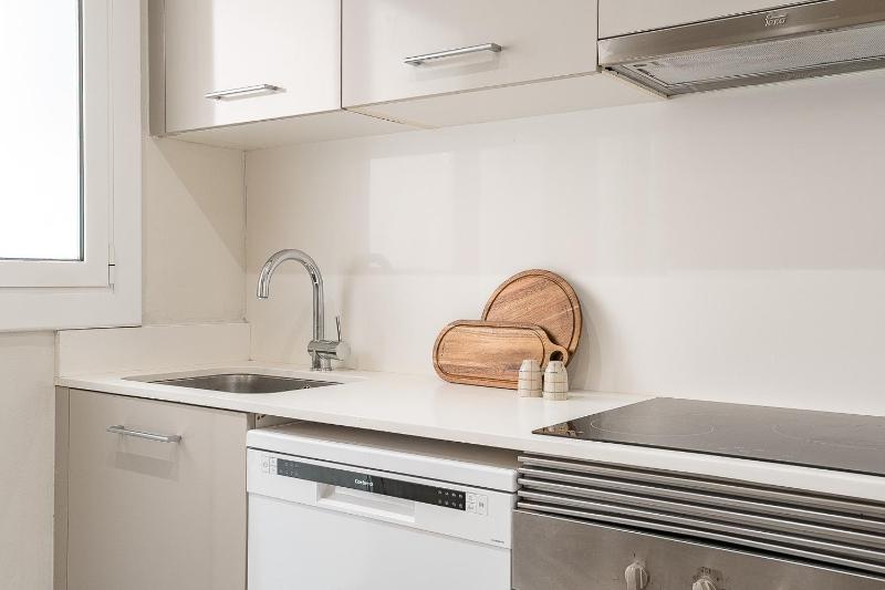 Camp Nou Grand Apartment - image 4