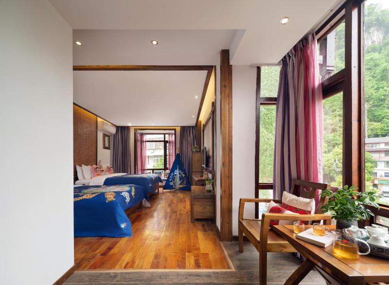 Zhangjiajie Courtyard Hotel-Chinese-Style HotelZen Tea Culture ExperienceYoga-Healing ClassAntique Beauty Free Breakfast Itineary Plan& Purchase Tickets Free luggage storageVegan Available - image 38