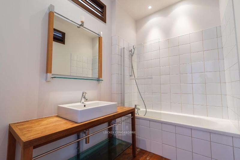 Appartement d'exception avec vue sur le port - image 22
