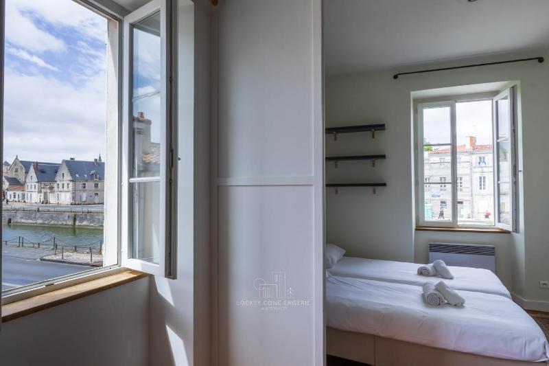Appartement d'exception avec vue sur le port - image 18