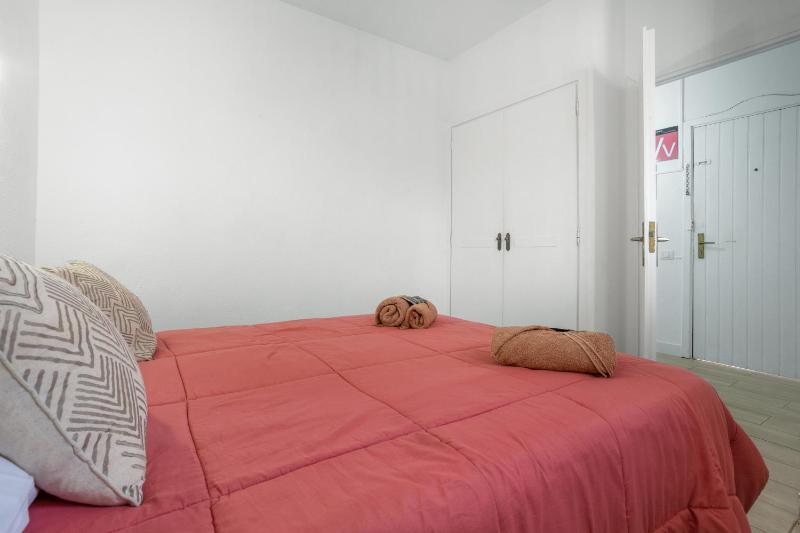 Céntrico Apartamento Con Piscina - image 18