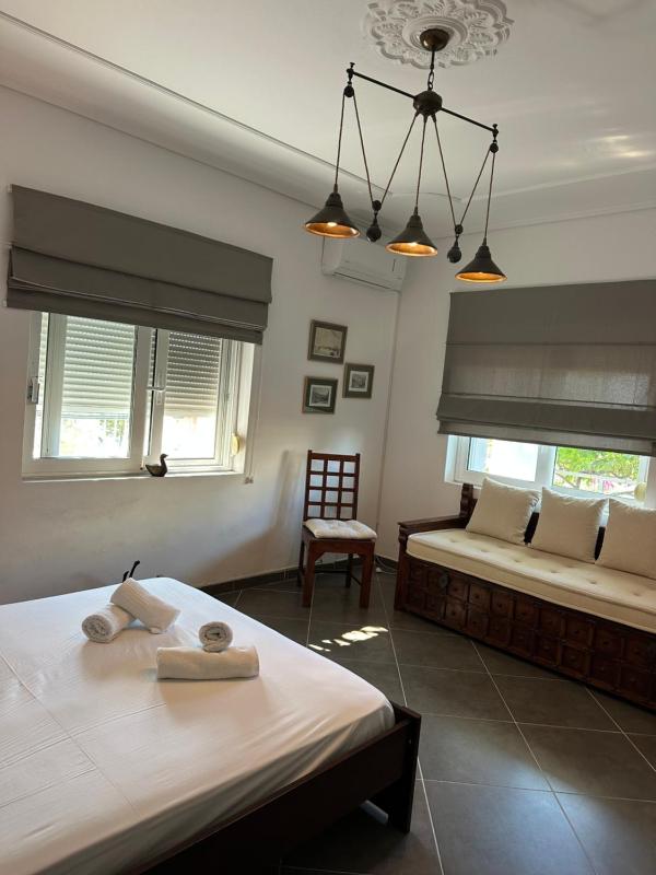 Dako Apartment City View - image 15