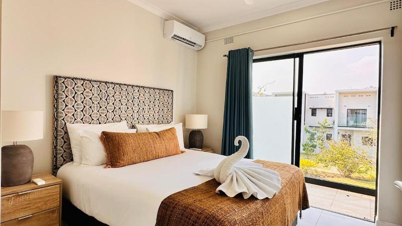Duplex 3 Bed Townhouse with pool in Victoria Falls - image 5