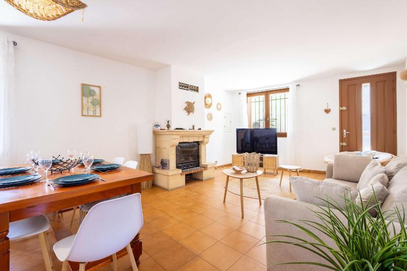 Maison de Village Pres du Canal - image 22