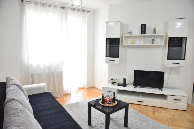 Apartman Black Star - image 16