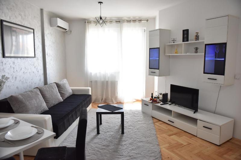 Apartman Black Star - image 11