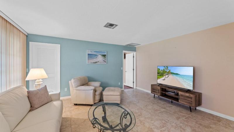 Canal Breeze - image 7