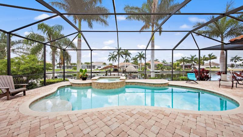 III Palms Oasis - image 6