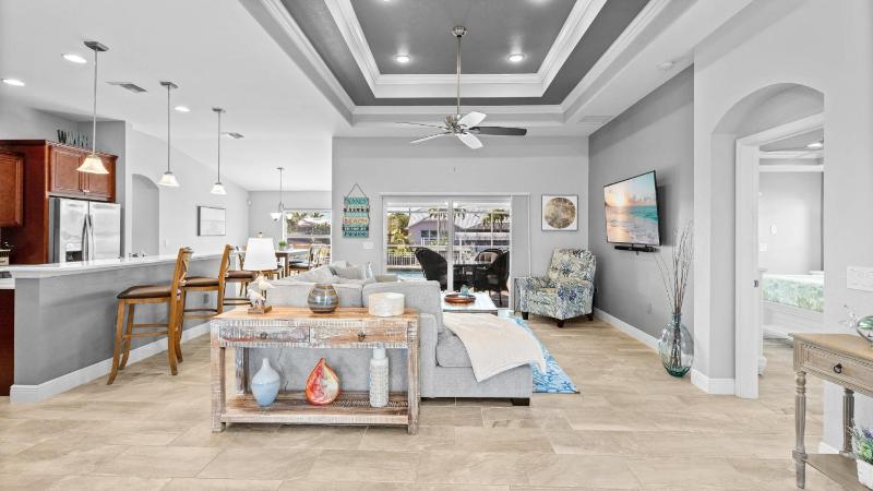 Palm Terrace - image 39