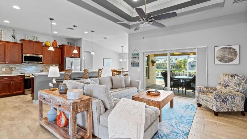 Palm Terrace - image 30