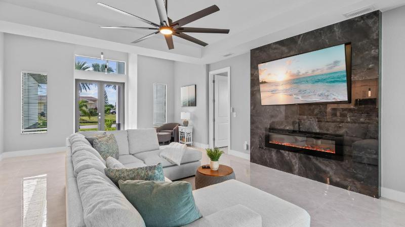 Coral Cove - image 17