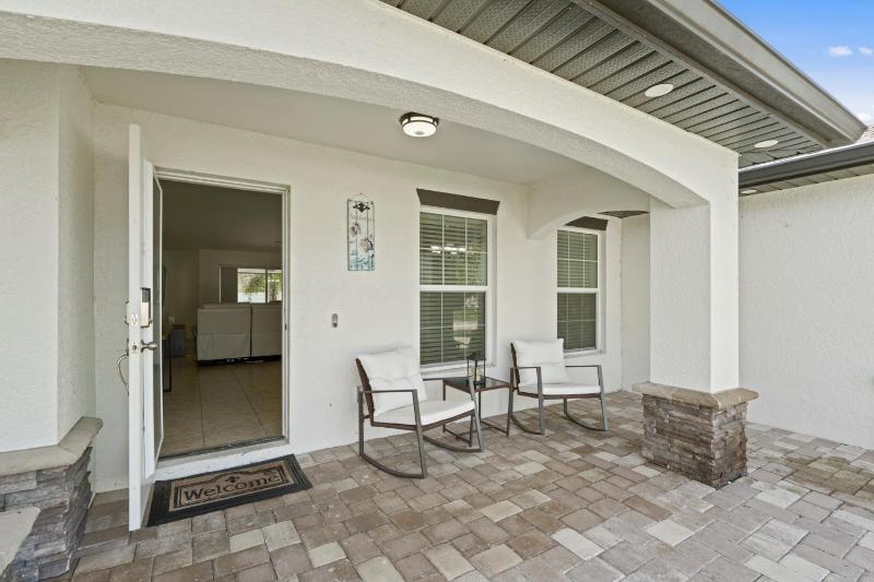 Coral Breeze - image 12