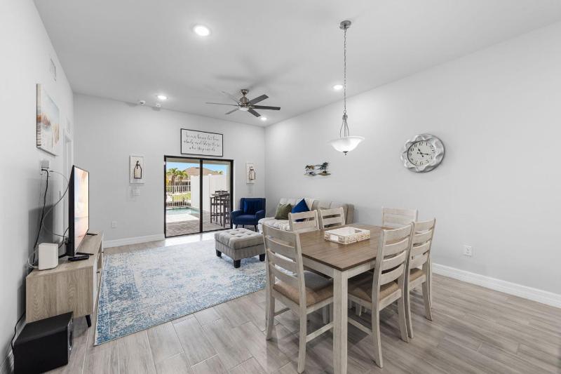 Portside Paradise 329 - image 21