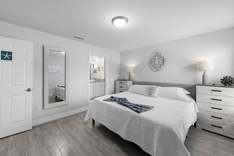 Portside Paradise 329 - image 34