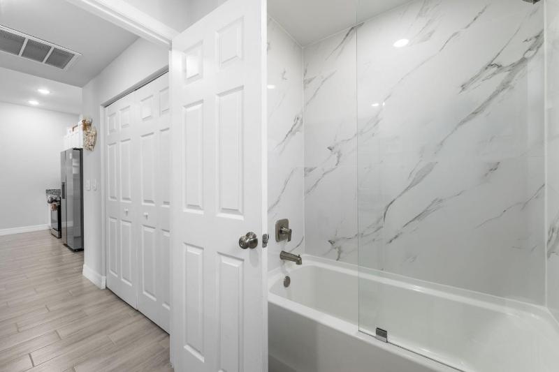 Portside Paradise 329 - image 35
