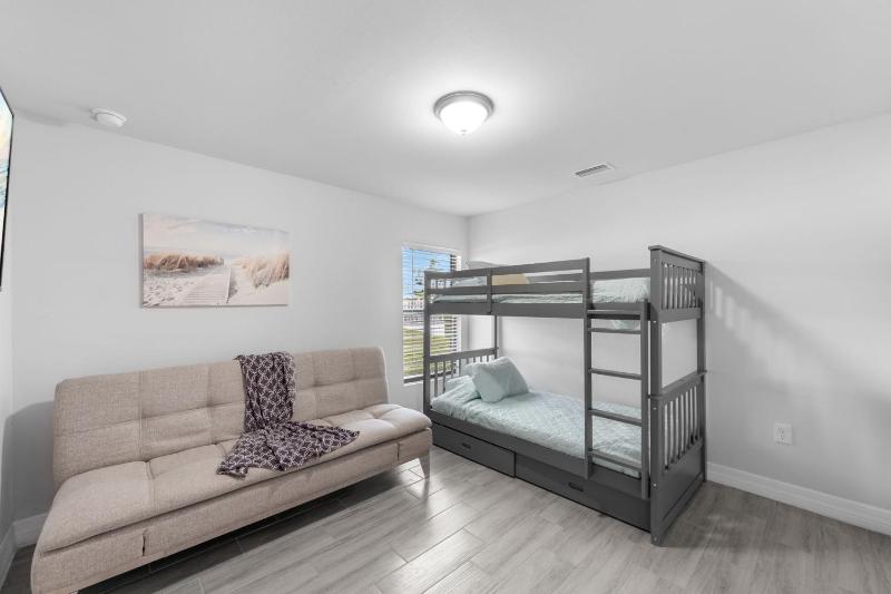 Portside Paradise 329 - image 40