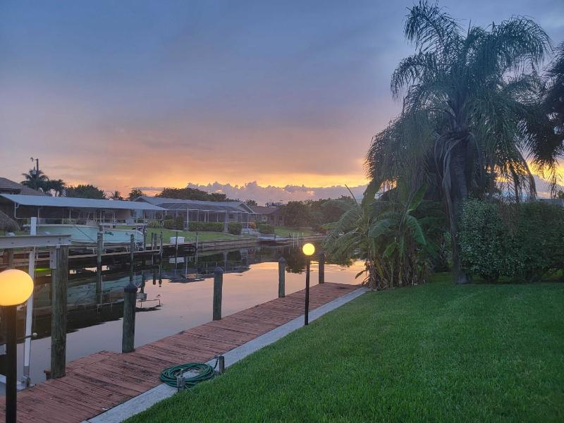 Sunset Palms Dockside Retreat - image 20