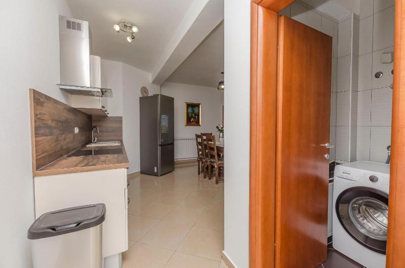 Apartment Villa Dijana - image 14