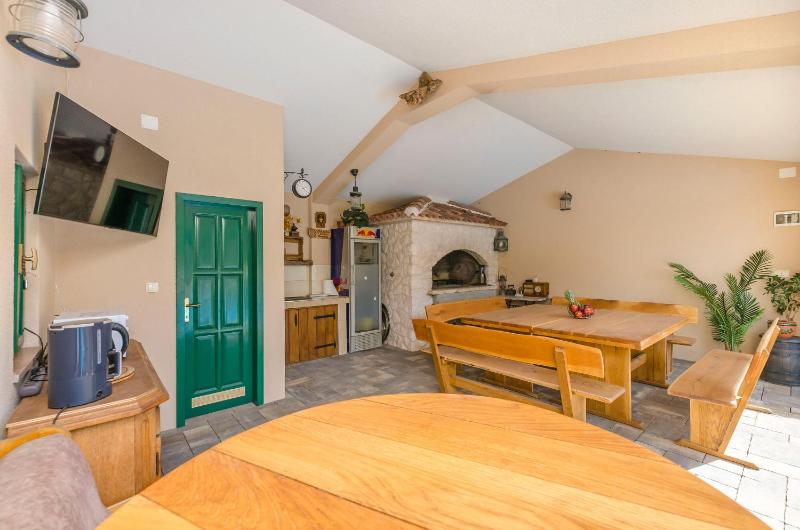 Apartment Villa Dijana - image 19