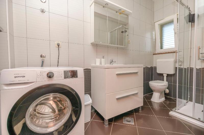Apartment Villa Dijana - image 31