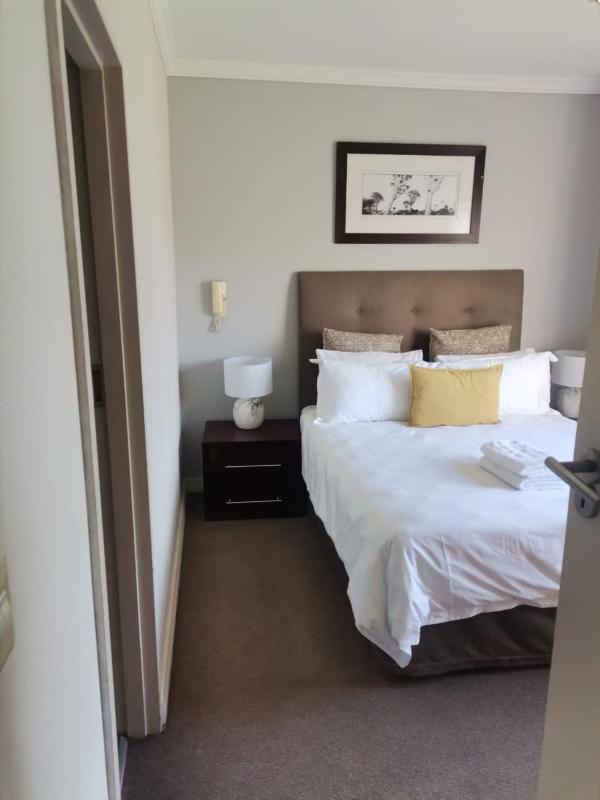 Westpoint Sandton Elite Suites - image 7
