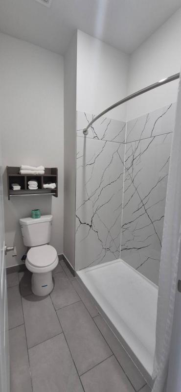 Platinum inn Copperfield - image 6