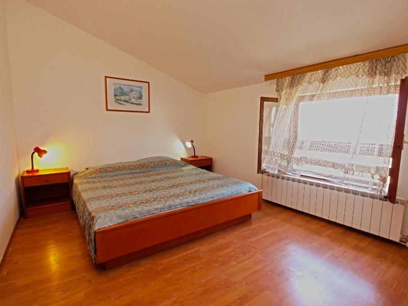 Apartment image 3