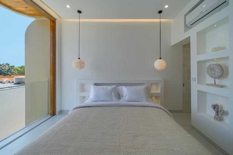 Maiora Hills - Chic 2BR Villa in Central Canggu 4 Mins to Beach! - image 28