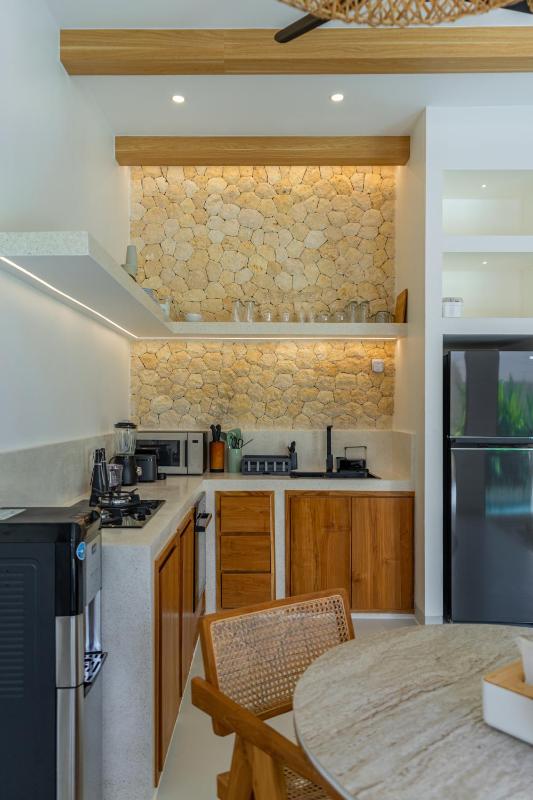 Maiora Hills - Chic 2BR Villa in Central Canggu 4 Mins to Beach! - image 29