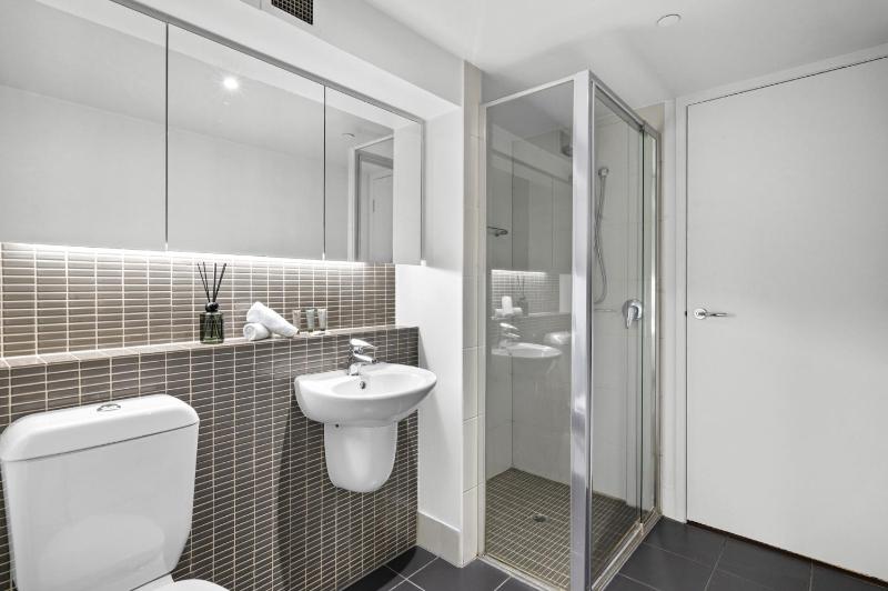 Heritage Loft with Degraves Lane Melbourne CBD - image 4