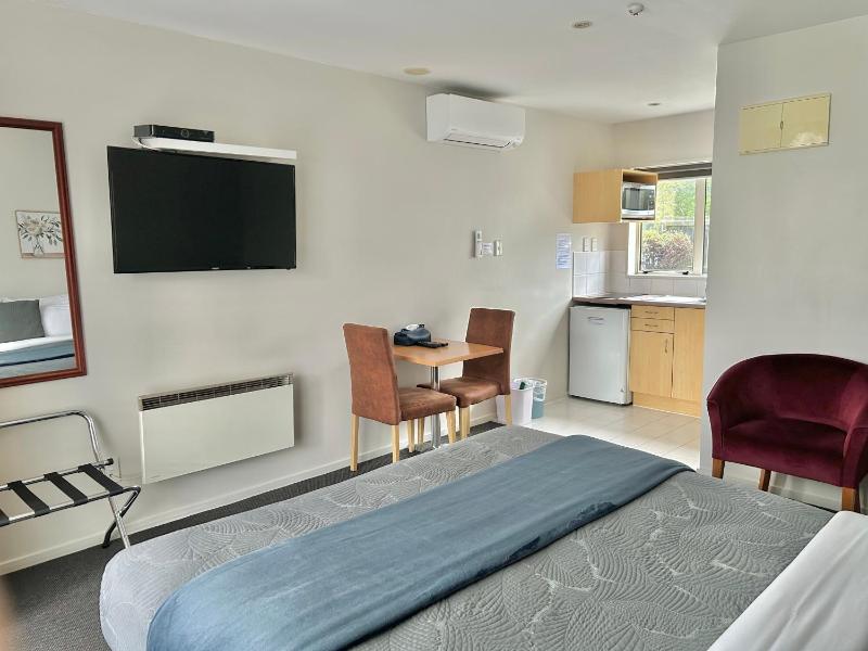 Amalfi Motor Lodge - image 13