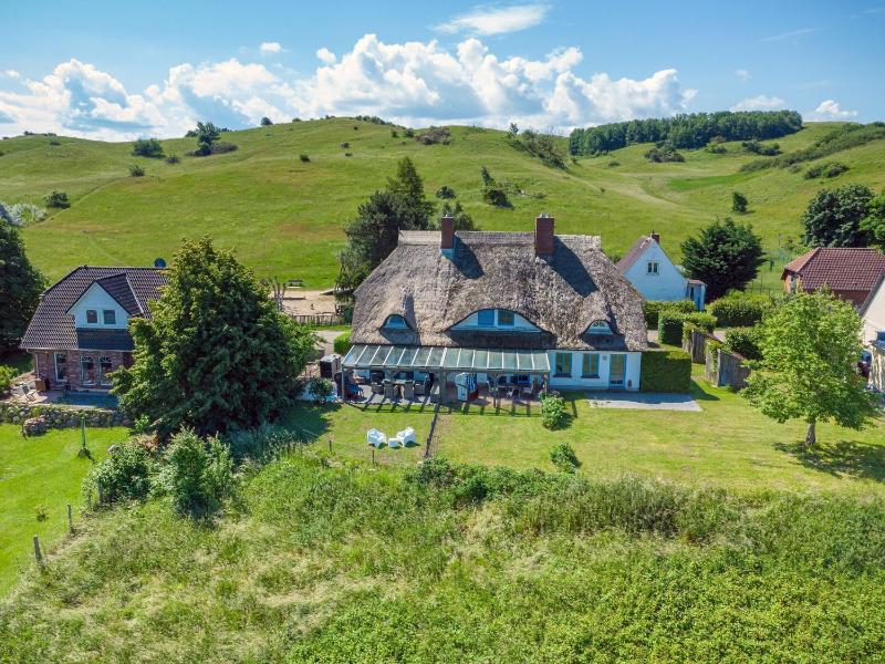 Reethaus Zickersche Berge - WG 02 mit Kamin und Terrasse - image 2