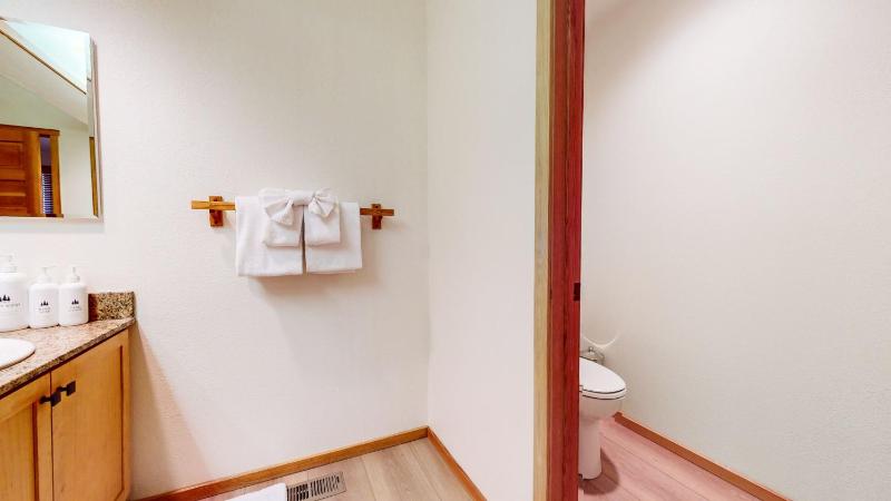 Snowcreek V #819 condo - image 37