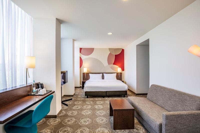 Webers Hotel im Ruhrturm Essen by Accor - image 27