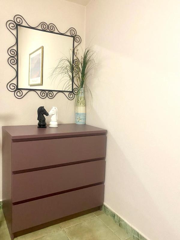 Marina Breeze Family Villa - image 12