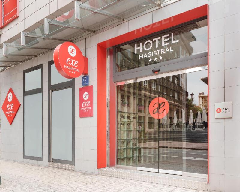 Exe Hotel El Magistral - image 6