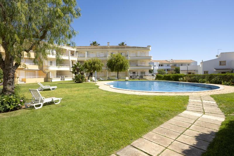 Nuri Beach - Near the beach with pool by HD - image 6