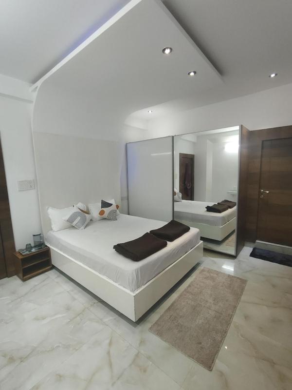 2 BHK Premium Apartment Delloite Gachibowli AIG - image 8