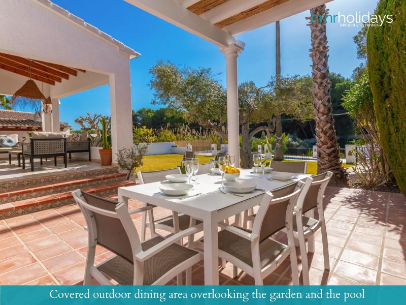 Villa la Siesta by HMR Holidays - image 8