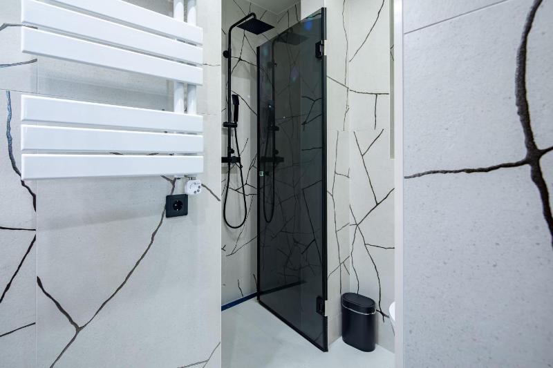 Super Central - Modern & Luxury - image 2