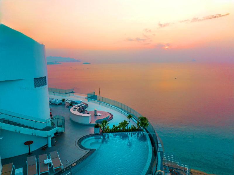 Nha Trang Oceanview Signature Suites - image 11
