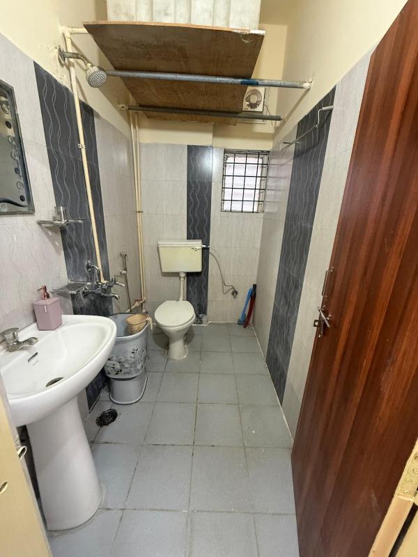 3 Bhk Comfy Apartment- Gachibowli - image 16