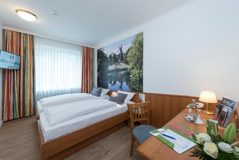 Standard Double or Twin Room image 3