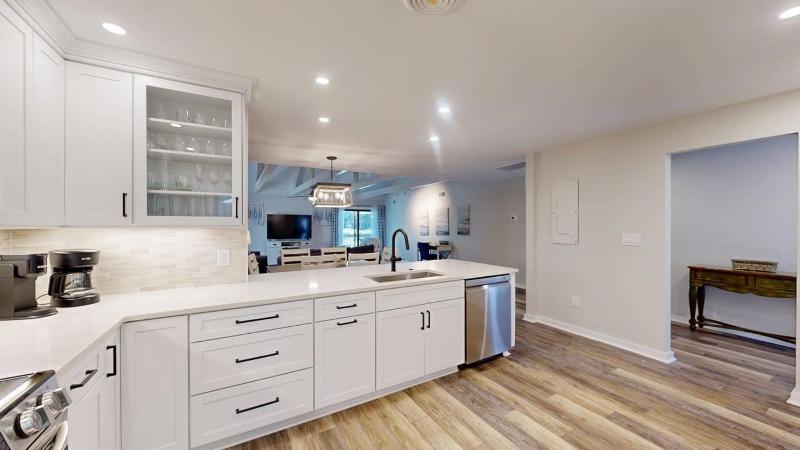 708 Queens Grant - image 11