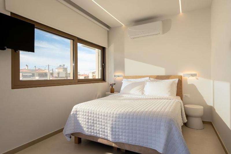 IONE Suites - image 22