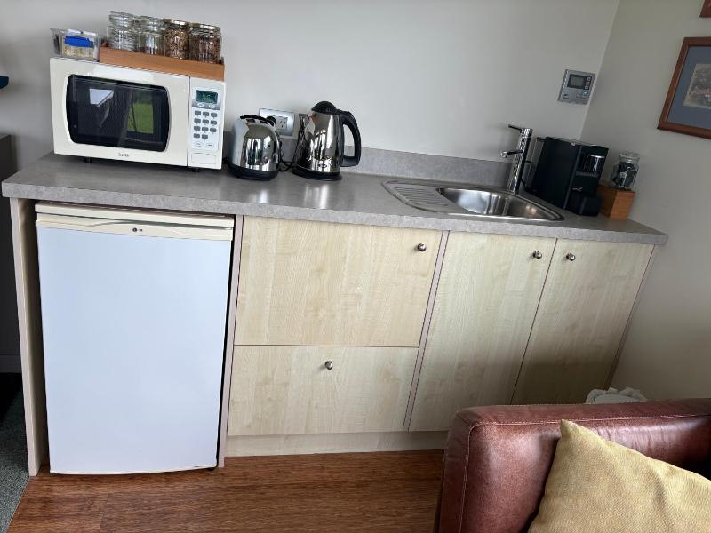 Apartment 45 on Hadfield - image 16