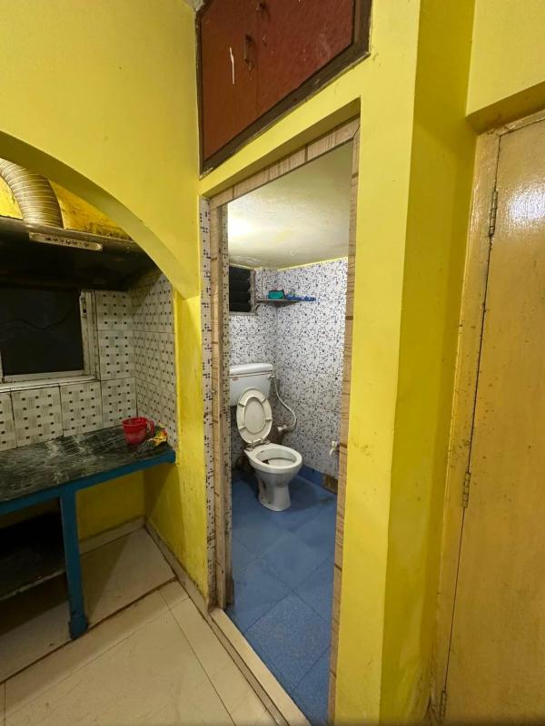The Budget Nest Perfect for Couples & Friends - image 7