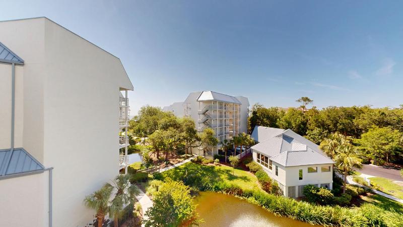 2415 Villamare - image 38