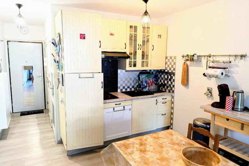 Well equipped studio with terrace Sanary-sur-Mer - image 8