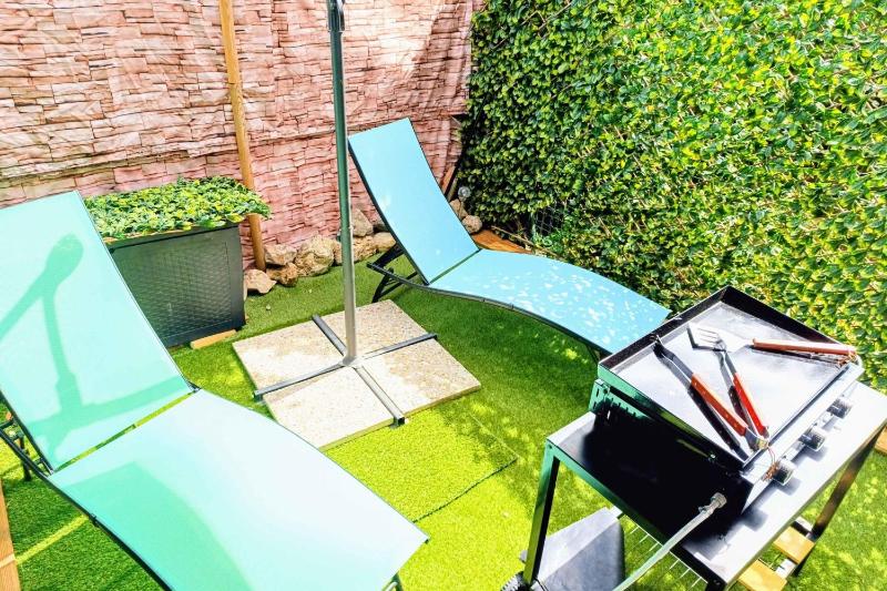 Well equipped studio with terrace Sanary-sur-Mer - image 4